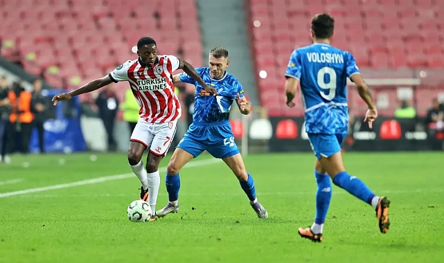 &quot;Samsunspor&quot; üç xalı üç qolla qazandı