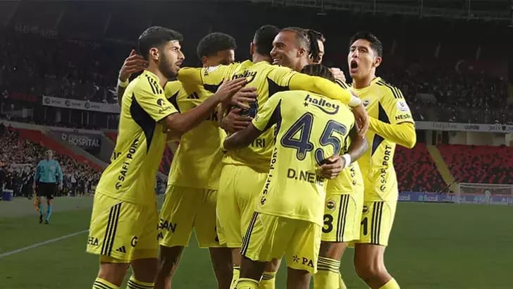 "Fənərbağça" Qazientepdən üç xalla qayıdır 