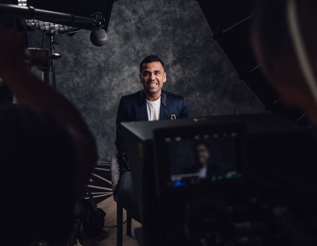 Dani Alveş özünə kilsədə yeni iş tapdı 