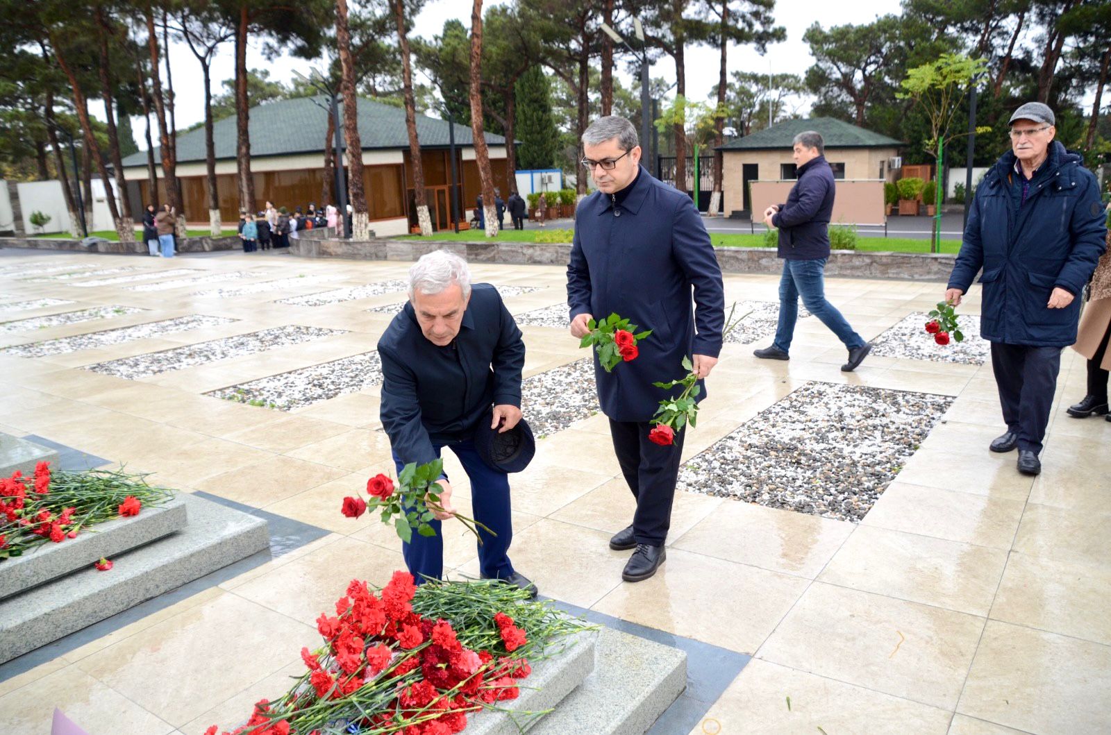 İdman Veteranları II Fəxri Xiyabanı ziyarət ediblər