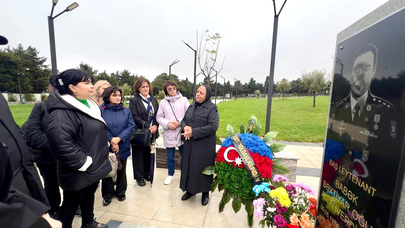 İdman Veteranları II Fəxri Xiyabanı ziyarət ediblər