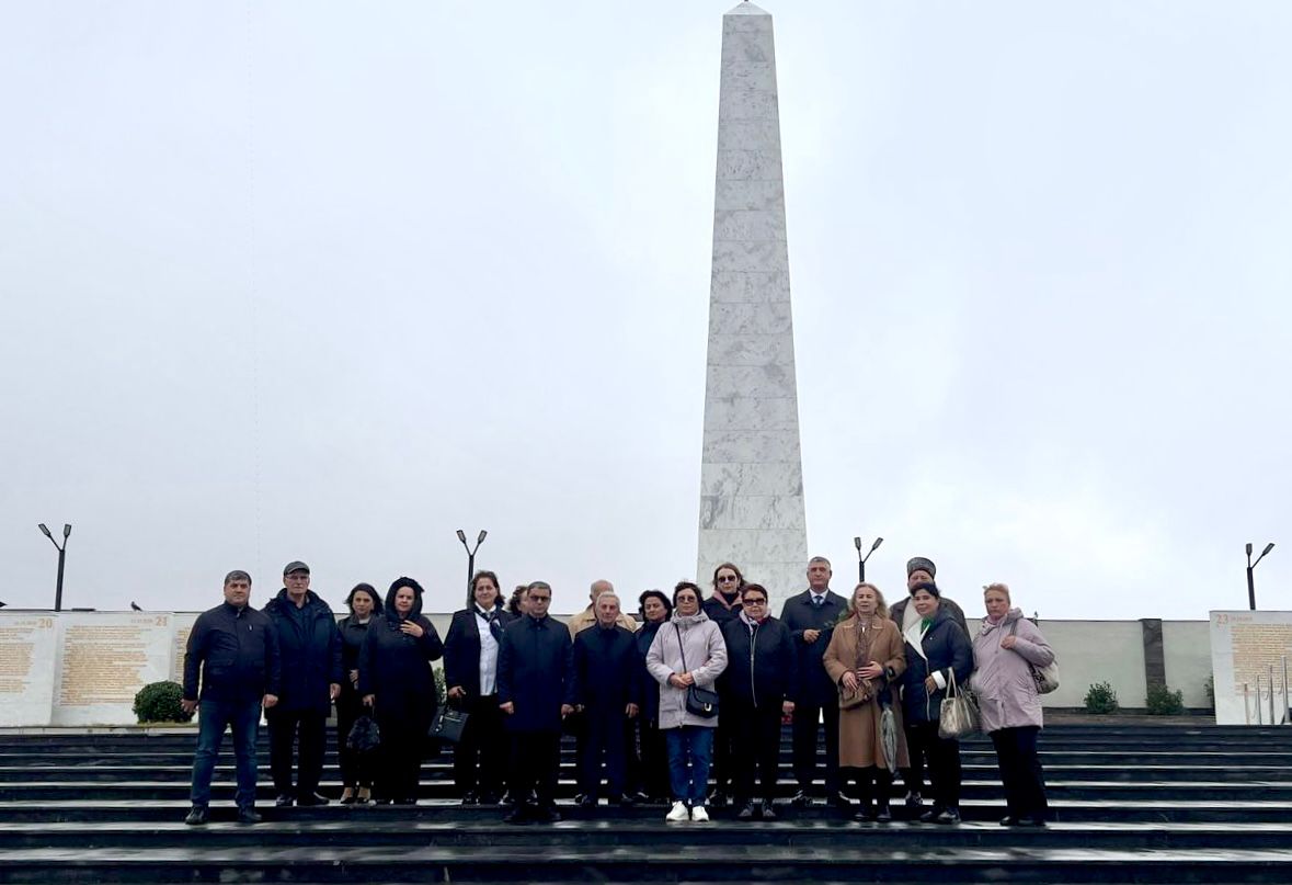 İdman Veteranları II Fəxri Xiyabanı ziyarət ediblər