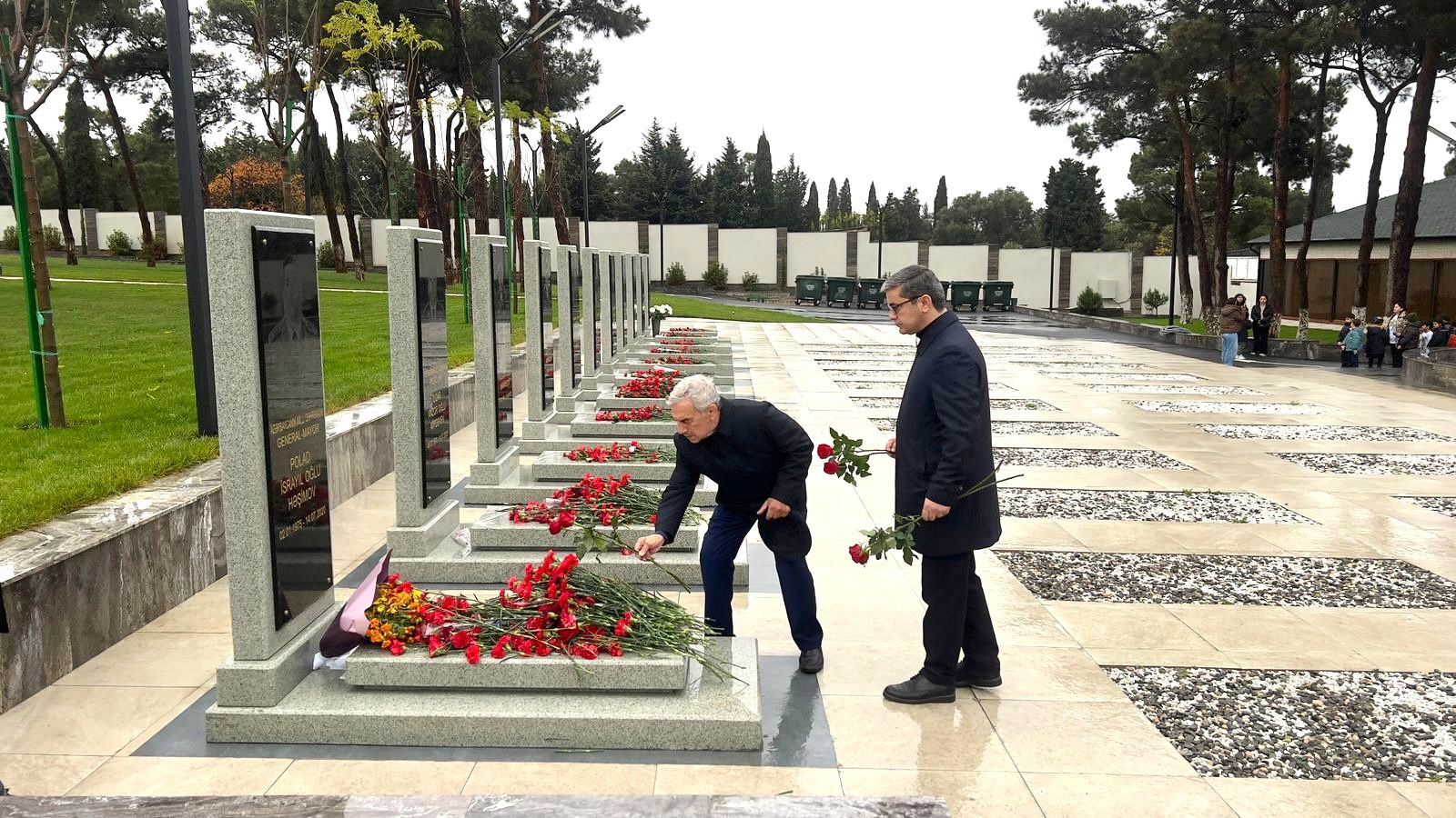 İdman Veteranları II Fəxri Xiyabanı ziyarət ediblər