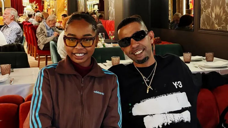 Oğlundan 5 yaş böyük, özündən 16 yaş kiçik xanımla nişanlanıb&nbsp;