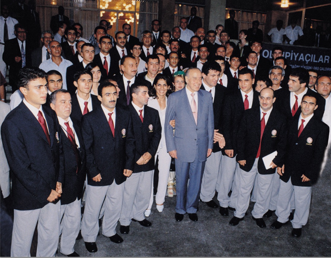 Tarixi zəfərin Olimpiya və idman yolu