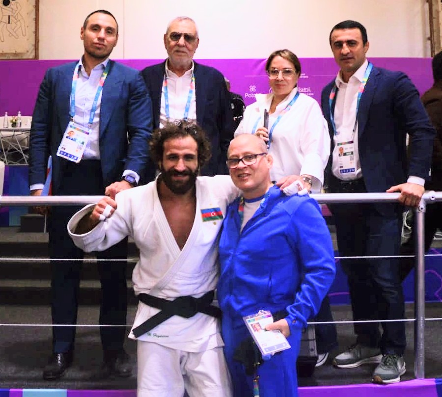 Azərbaycan komandası VI İslam Həmrəyliyi Oyunlarında ilk qızıl medalını qazandı