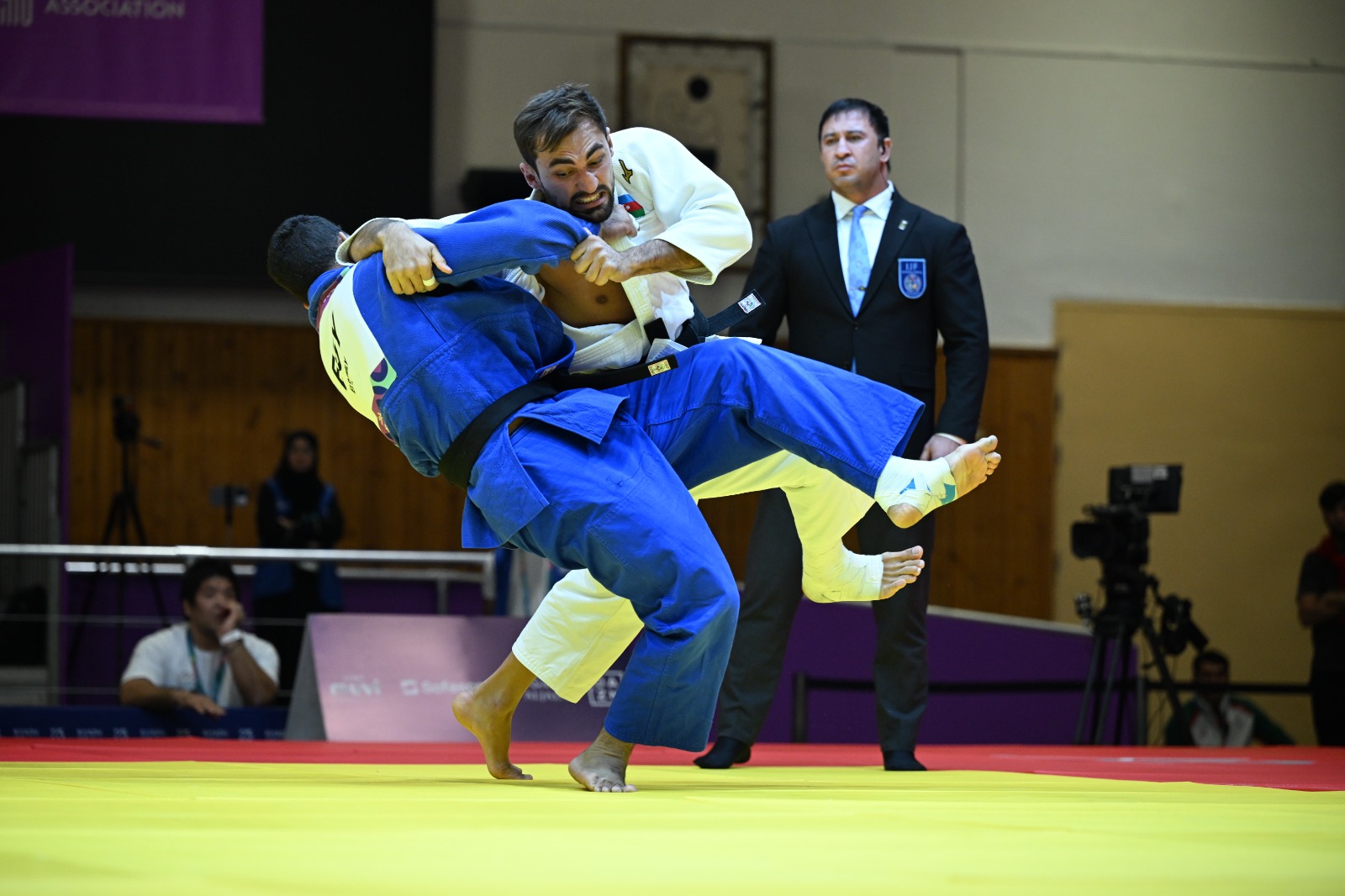 Olimpiya mükafatçımız İslam Oyunlarını gümüş medalla başa vurdu
