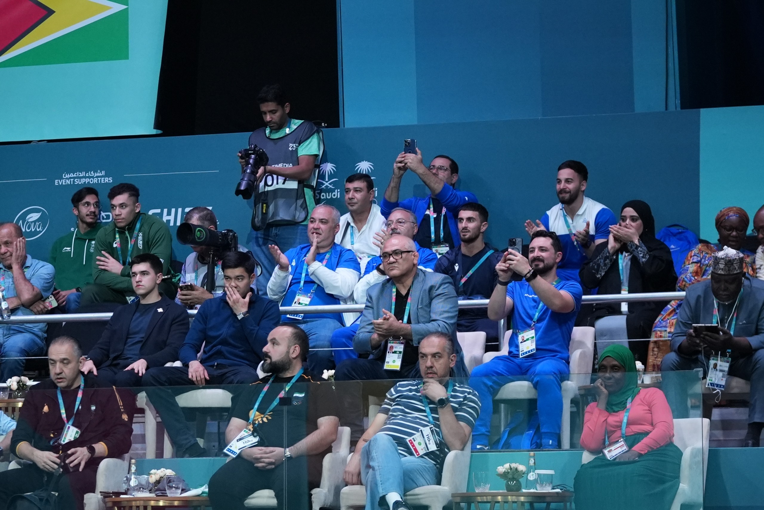 Ağırlıqqaldıranımız İslamiadada gümüş medal qazandı&nbsp;