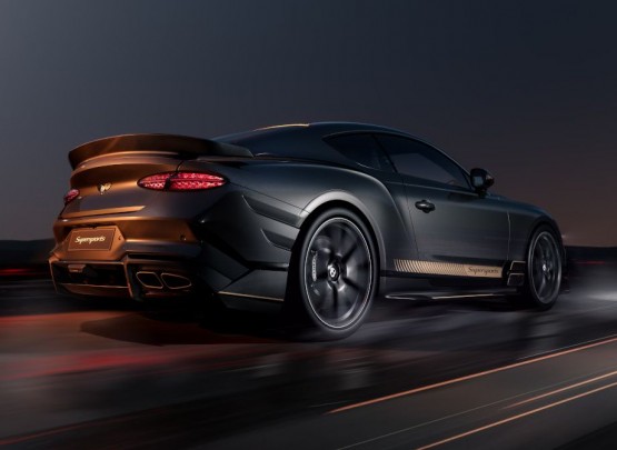 &quot;Bentley&quot; də yeni modelini ictimaiyyətə təqdim edib - FOTO