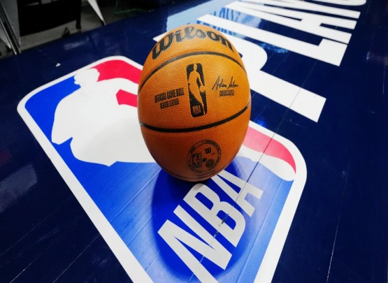 Detroitlilər şərqdə, oklahomalılar isə qərbdə liderlik edirlər