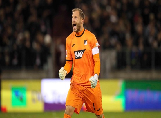 Bundesliqada 500-cü matçına çıxıb