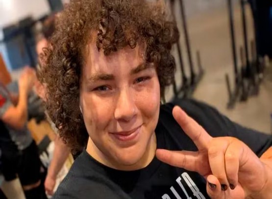 "Dünyanın ən güclü qadını" hamını aldadıb