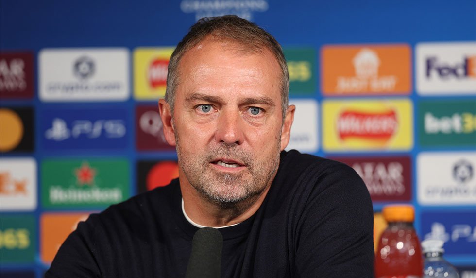 Flik rəqib haqqında ehtiyatlı danışıb