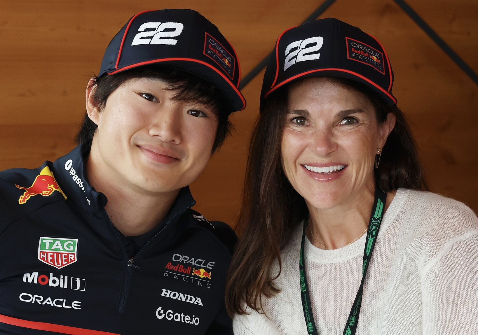 Nikol Piastri yaponiyalı pilota dəstək olub