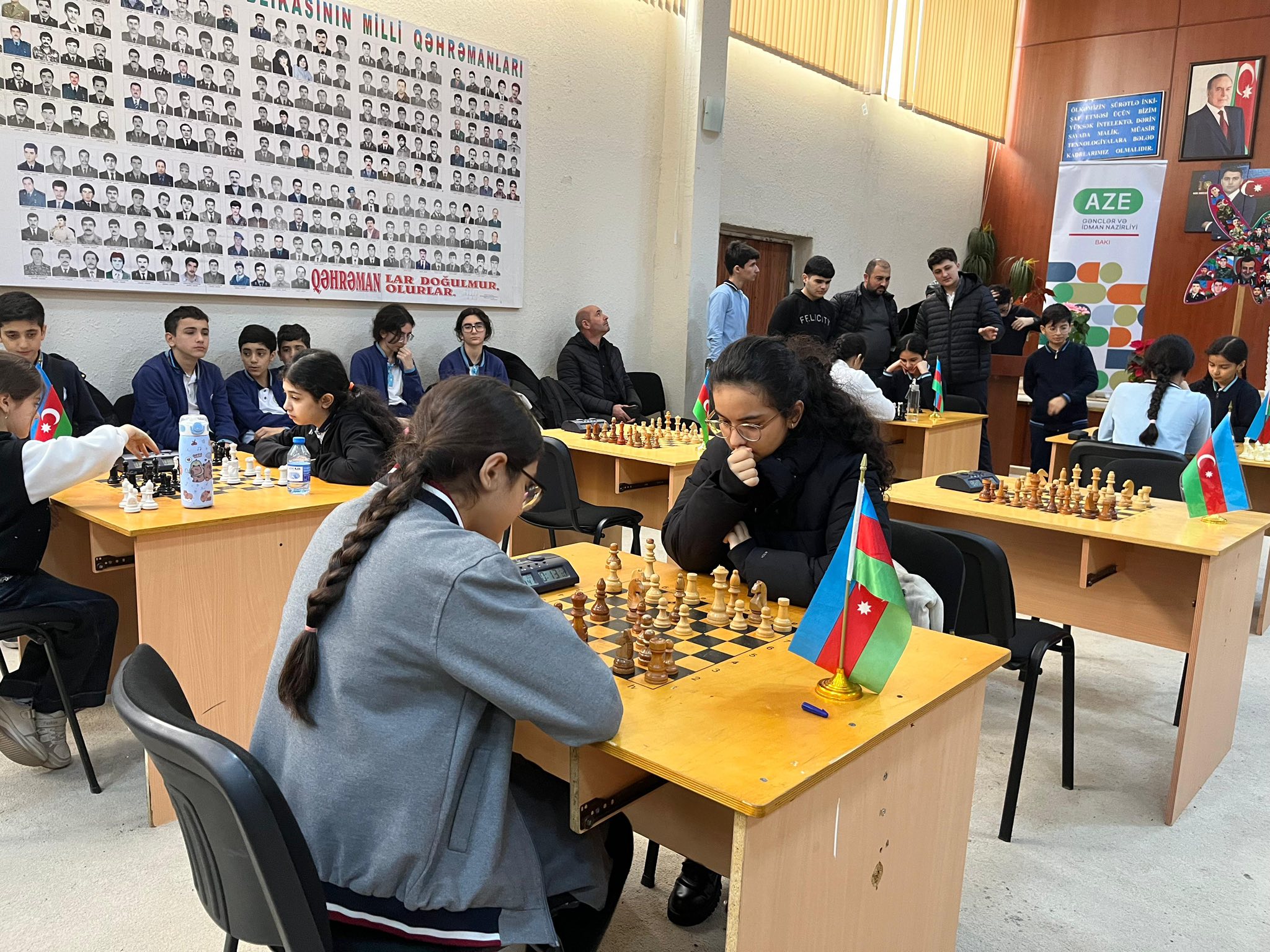 Xətai rayon məktəbliləri arasında şahmat turniri keçirilib