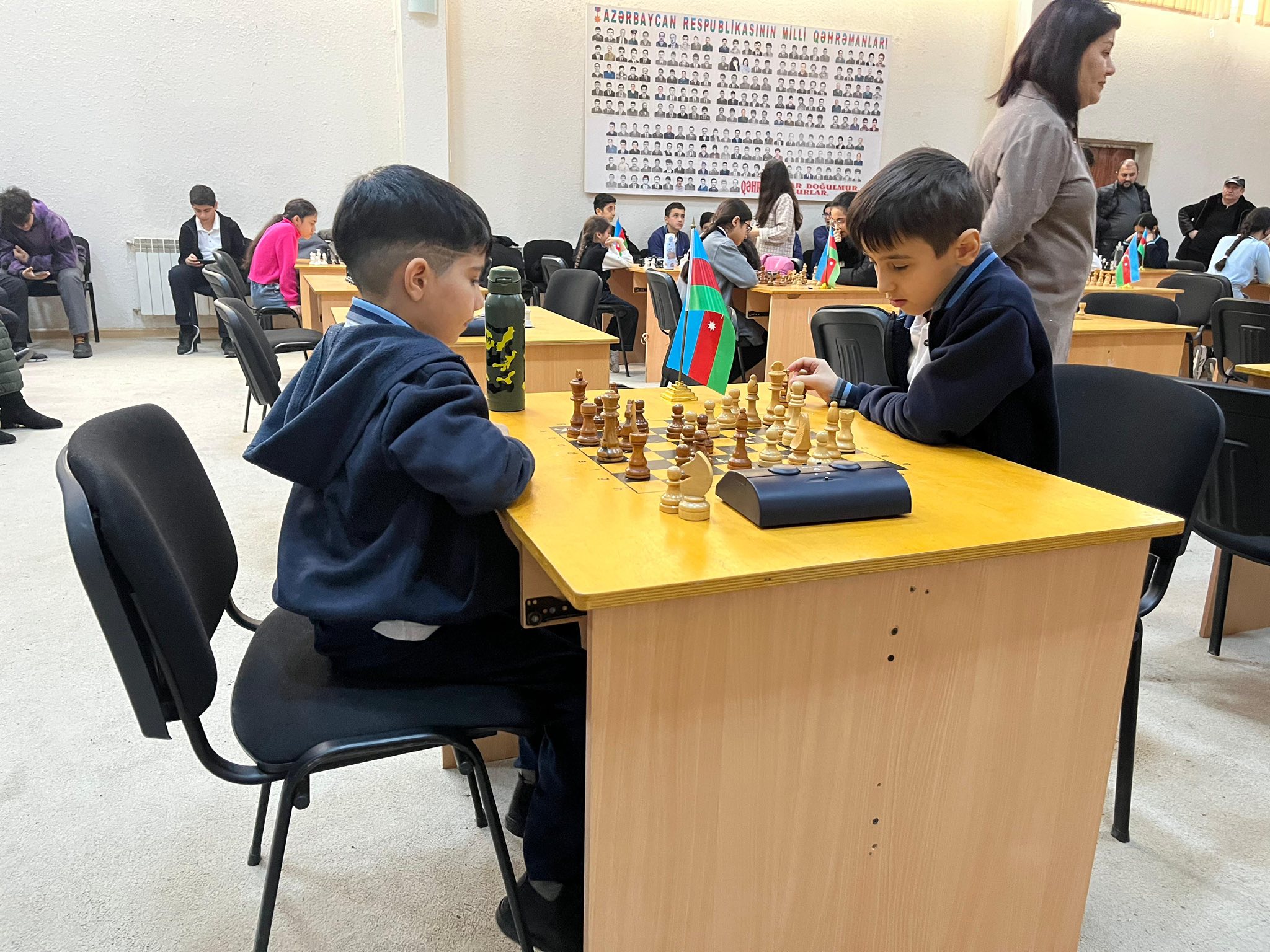 Xətai rayon məktəbliləri arasında şahmat turniri keçirilib