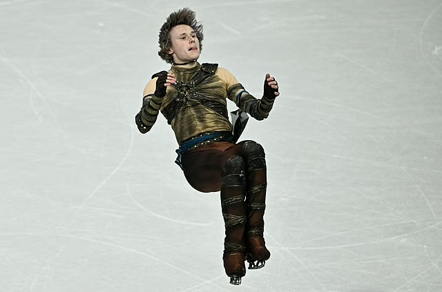 ABŞ idmançısı qadağan olunmuş fəndlə tarixə düşdü&nbsp;