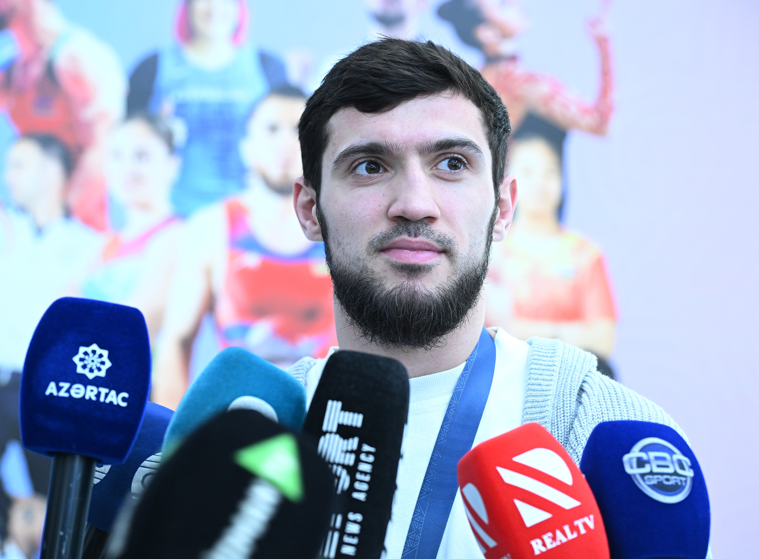 Qaşım Maqomedov: "Parisdəki mükafatlandırma mərasimində keçirdiyim hissləri bu gün yenidən yaşadım"