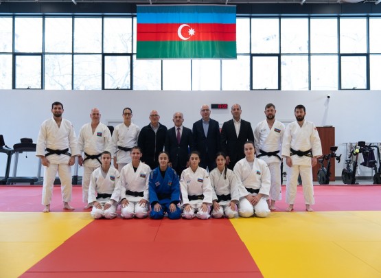 Avropa çempionatına yollanan cüdoçularla görüş olub