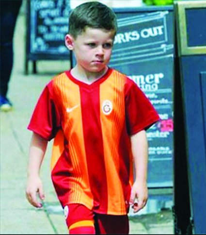 Ueyn Runinin oğlu “Qalatasaray”ın azarkeşidir