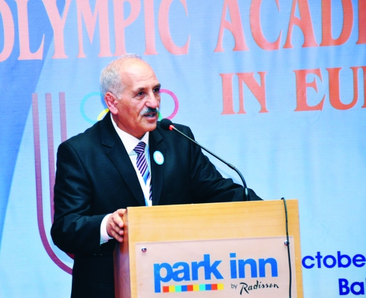 Azərbaycan ilə Beynəlxalq Olimpiya Akademiyası arasında beynəlxalq təhsil sahəsində sıx əlaqələr var