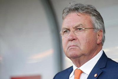 Mourinyonu Hiddink əvəz etdi
