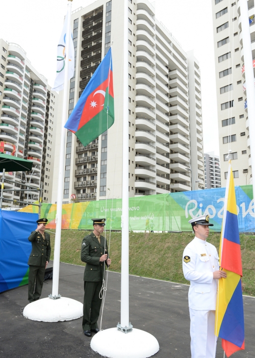 Olimpiya kəndində Azərbaycan bayrağının qaldırılması mərasimi keçirilib