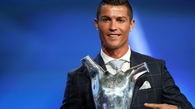 Ronaldu Avropanın ən yaxşı futbolçusu seçildi