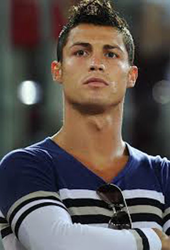 Ronaldo 4-cü dəfə “Qızıl top”un sahibi oldu