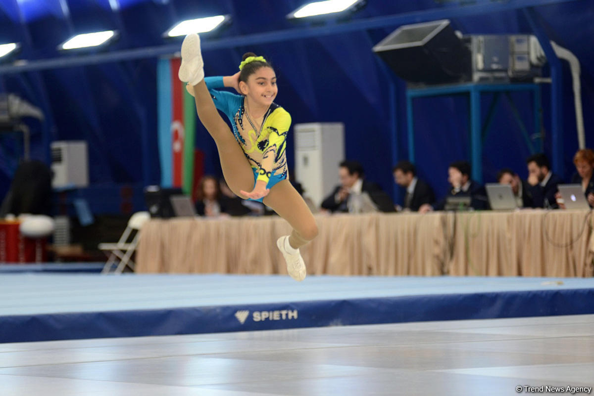 Gimnastlar Azərbaycan çempionatı və Bakı birinciliyində yarışıblar