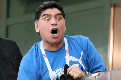 Maradona oyunları canlı izlədiyi üçün pul qazanır