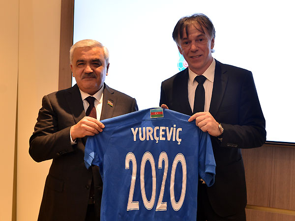 Milli komandamızın yeni baş məşqçisi müəyyənləşdi