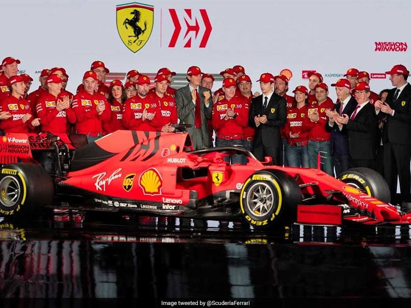 "Ferrari" yeni bolidini təqdim etdi