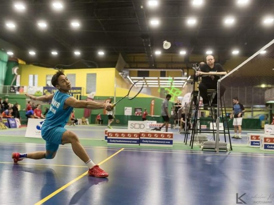 Badmintonçumuz Braziliyada qüvvəsini sınayıb