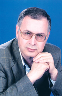 Tanqonun ritmləri altında...