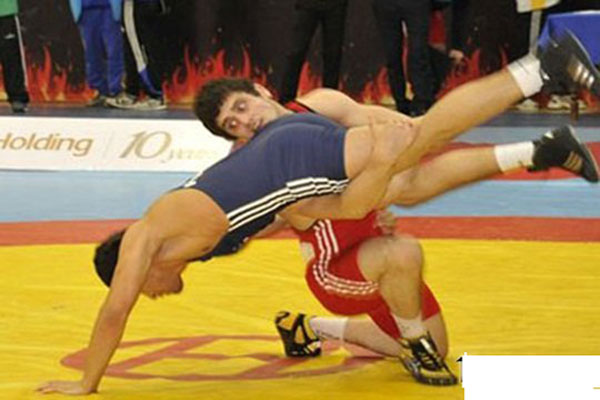 Güləşçimiz Avropa çempionu oldu