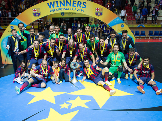 “Barselona” UEFA  kubokunu Bakıda qazandı