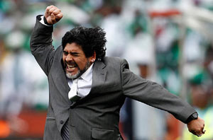 “Qalmaqallar kralı” Maradona