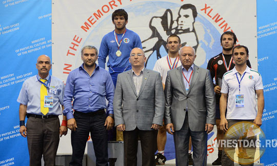 Əli ƏIiyevin xatirə turnirindən 3 qızıl medal
